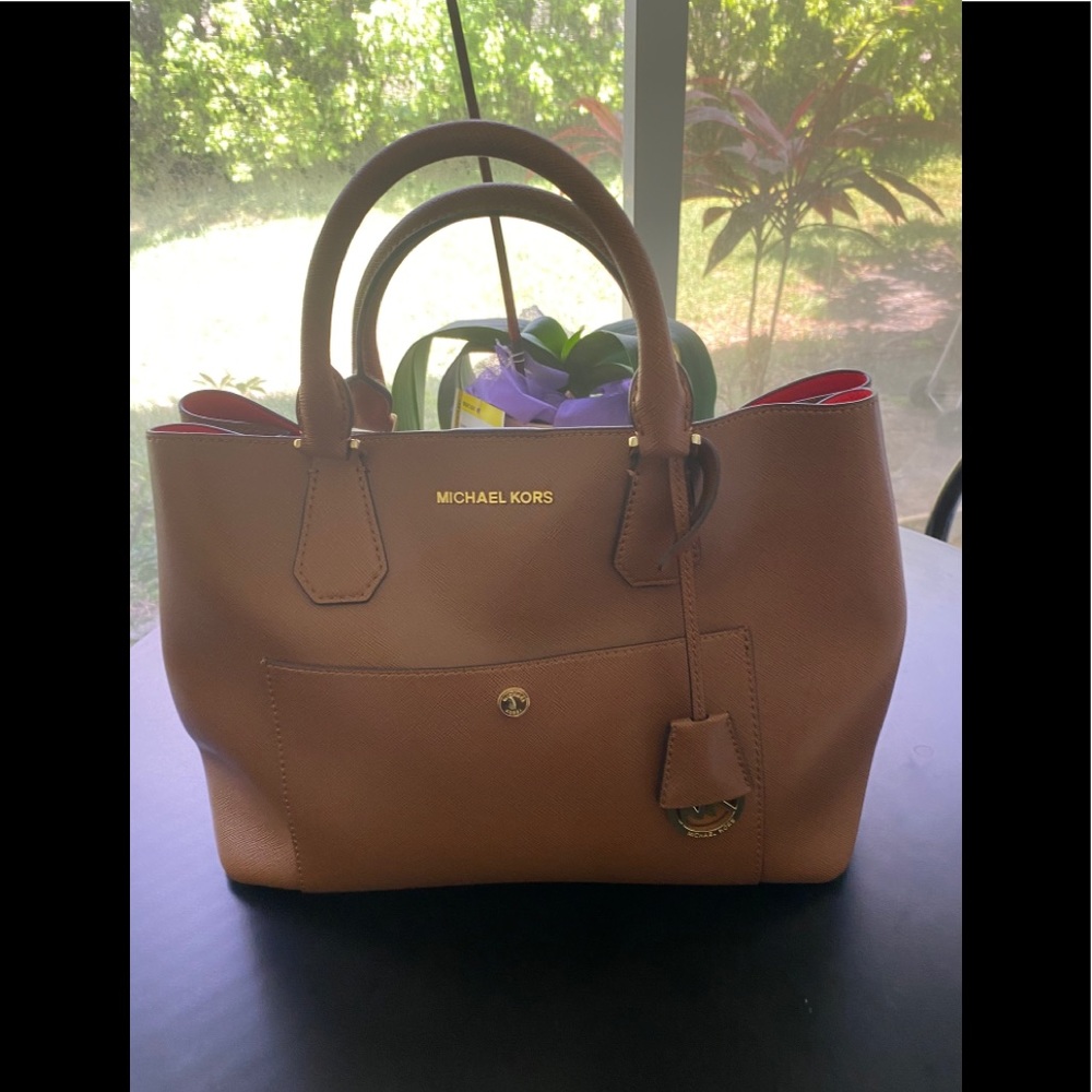 Michael Kors NWOT handbag